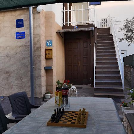 Apartments Slavica Рогозниця Екстер'єр фото