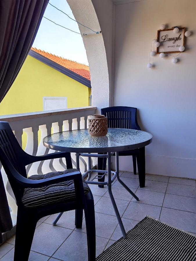 Apartments Slavica Рогозниця Екстер'єр фото